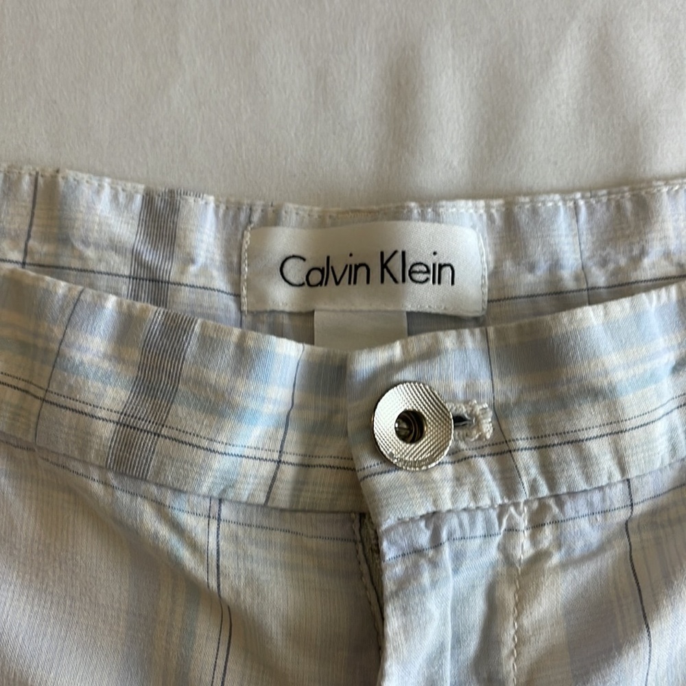 Calvin Klein shorts - Picture 2 of 4